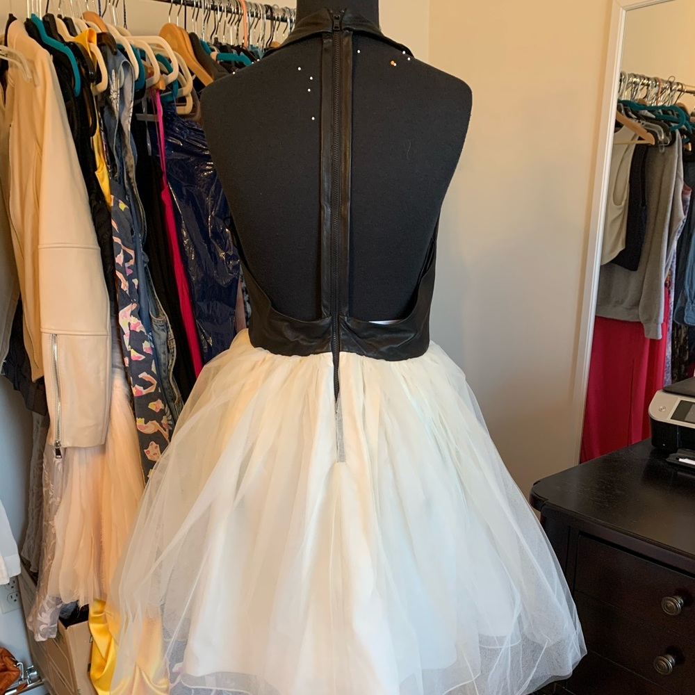 Alice + Olivia Dress - Picture 2 of 2